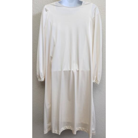 Vintage Cream Embroidered 2 Piece Nightgown & Robe Set Medium Lightweight Soft - Picture 2 of 9